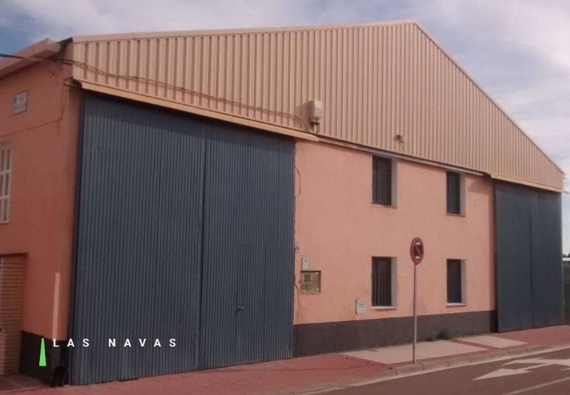 Vista exterior de Nave Industrial de 600 metros