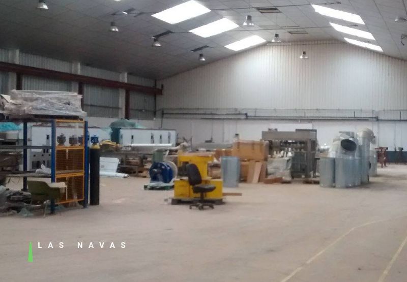 Interior Nave Industrial Polígono Las Navas en San Juan de Mozarrifar